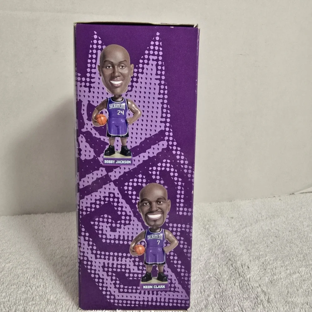 2003 Scott Pollard Sacramento Kings Carl's Jr. Basketball Bobblehead- New In Box